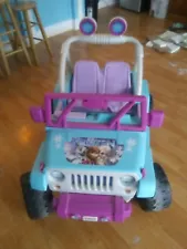 Power Wheels Frozen Jeep. Low miles, little used.