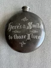 A very nice flask with beautiful engraving!