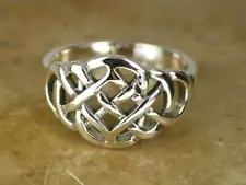 AWESOME LARGE STERLING SILVER CELTIC KNOT RING size 7 style# r0564