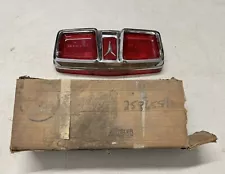 NOS MoPar 1964 Sport Fury Taillight Lens New in Box Tail Light 64 DS PS LH RH (For: More than one vehicle)