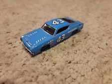 Hot Wheels Vintage Racing Richard Petty's 69 Ford Torino Talladega