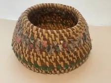 Vintage Pine Straw Needle Cloth Coil Basket By C Bates 1995