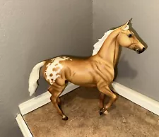 Breyer Lydia, 2024 TSC Palomino Appaloosa Sport Horse Lonesome Glory mold