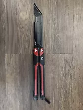 Valorant Red RGX butterfly knife replica Trainer LeoneTang