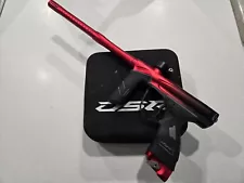 Dye DSR Paintball Marker Tournament Gun - w/ Billy Wing Trigger Red/Black Fade