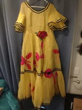 Vintage Yellow w/Red Roses Handmade Latina Mexican Embroidered Dress Large