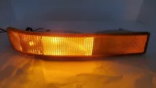 Passenger RIGHT Turn Signal Parking Light Amber Lens Housing OEM Express Savana