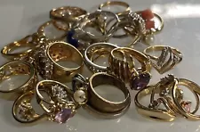 Lot Of 25 Gold Fill, Gold Plate Electro Plate Rings Various Sizes