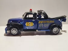 Welly 1953 Chevy 3800 Tow Truck Wrecker 1:24 Scale Diecast Model Car Blue