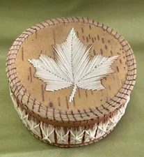 Native American Ojibwe? Porcupine Quill Birch Bark Lidded Box White Leaf 4”