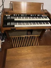 hammond a100 organ W/ 1/4 Inch Output And Bass Output.