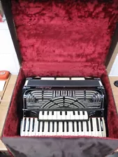 Rare Vintage Paolo Soprani accordion with Case Italy See Pictures.