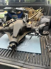 Dodge dana 60 front axle Kingpin housing. good condition. No Shock Mounts,