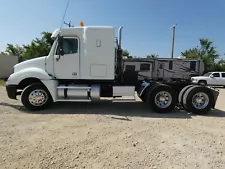 2003 Freightliner Columbia 120 85k original Miles!!!!!!!!