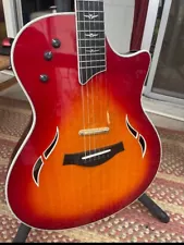 2005 Taylor T5 Guitar