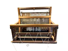 Vintage Wood Table Top Weaving Loom (Placements shown are not included)