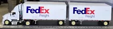 TONKIN REPLICAS FREIGHTLINER FLD120 with 28' DOUBLES FEDEX 1:53 - DAMAGED (C16)