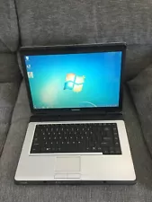 Toshiba Satellite L305-S5914 15.4(Genuine Intel/160GB HD/4GB/Win7/Office07)Great