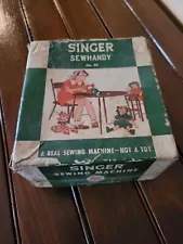 Vintage SINGER SEWHANDY Model No. 20 Sewing Machine w/Original Box