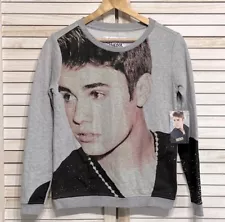 NWT Justin Bieber Official Merchandise Portrait Sweatshirt Juniors Size S