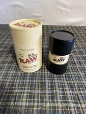 RAW Six Shooter for 1 1/4 Size Cones Cone Loader Filling Device