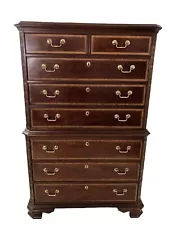 Thomasville mahogany Federal style banded Chest On Chest dresser