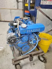 Perkins 4-107 4107, Marine Diesel Engine 42 HP with Transmission - Runs Great