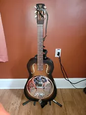 Dobro resonator guitar square neck - 1995 with hardshell case.