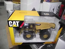 CAT 1/50 MT4400D AC Dump truck huge NIB