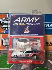 Action Racing Don "Snake" Prudhomme Army 1978 Arrow Funny Car 1:64 NHRA