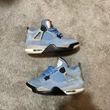 Size 6.5 - Jordan 4 Retro Mid University Blue