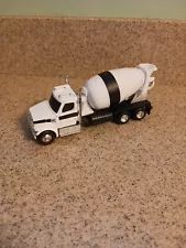 1/50 Western Star 4700 SB Concrete Mixer by ERTL