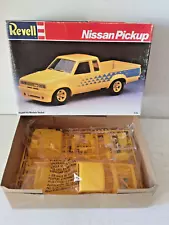 Revell Nissan Pickup 1:25 scale Model Kit #7134 Sealed Parts NO Wheels or Tires