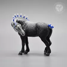 3D Printed Hand Painted Grey Percheron Horse "Porthos" - Stablemate 1:32 Scale