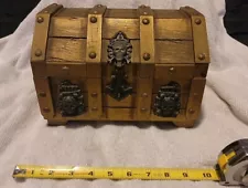 Antique Treasure Pirates Treasure Chest Skull & Crossbones Green Velvet Lined...