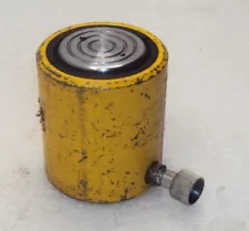 Enerpac RCS302 Low Profile 30 Ton Hydraulic Cylinder