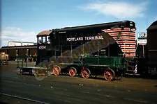 Vtg 1957 Train Slide 1004 Portland Terminal Engine Railroad Carts Y1B001