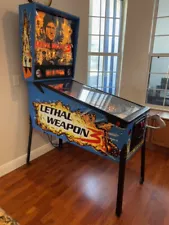 Lethal Weapon 3 - Data East Pinball Machine. 1992 Reconditioned-plays amazing!