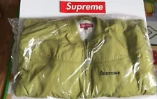 BRAND NEW Supreme Thrasher Poplin Crew Jacket Peg Green -Medium SS17J51