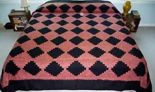 Amish Handmade Quilt - Courthouse Steps New Amish Quilt - King or Queen Quilt