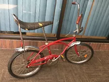 1960s SCHWINN STINGRAY MUSCLE BIKE APPLE RED 100% ORIGINAL