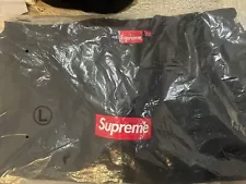 Supreme Box Logo Crewneck Black Red FW22 Size Large L New With In Bag