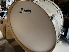 Ludwig Centennial Maple 26 X 14 Bass Drum Silver Sparkle, Finish Blems