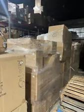 Liquidation Lot 23 Pallets $90,000+ Home Decor, Gifts, Signs, Tins, and More!