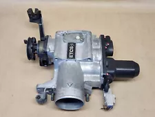 98-05 Lexus GS300 IS300 2JZGE 3.0L THROTTLE BODY & TPS ASSEMBLY 22030-46220