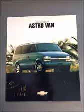 1995 Chevrolet Astro Van 22-page Original Car Sales Brochure Catalog