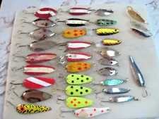 Fishing Lures Lot (33) RED EYE Red Devil KROCODILE Casting Pike Musky Spoons G83