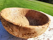 Wormy Wood bowl, Hand Crafted and Turned. Decorative Artisan Piece