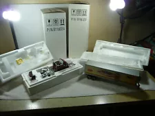 Franklin Mint - 1993 Maroon Mack Truck with Peterbilt Trailer Set Boxed Lot 2