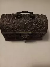 Jewelry Box Treasure Chest Metal (bronze?)